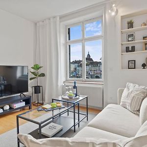 True Basel - Stadtwohnung I Rheinblick